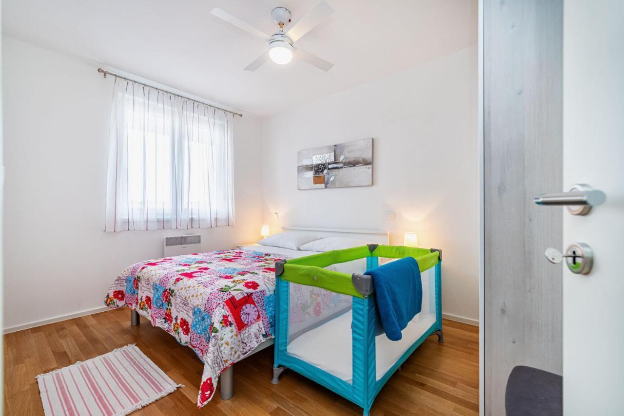 Ap Stella, Center Of Zadar, 2Br, Parkingアパートメント エクステリア 写真