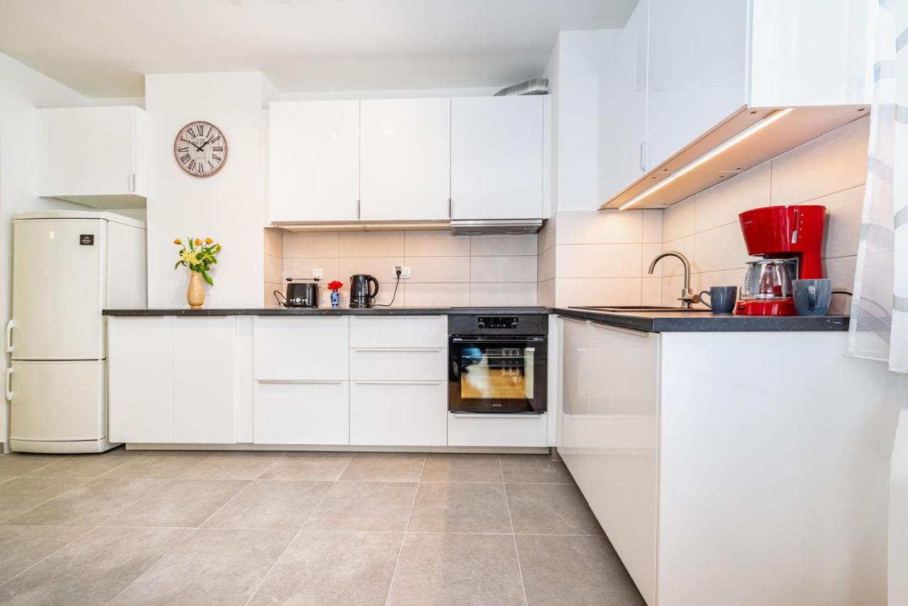 Ap Stella, Center Of Zadar, 2Br, Parkingアパートメント エクステリア 写真