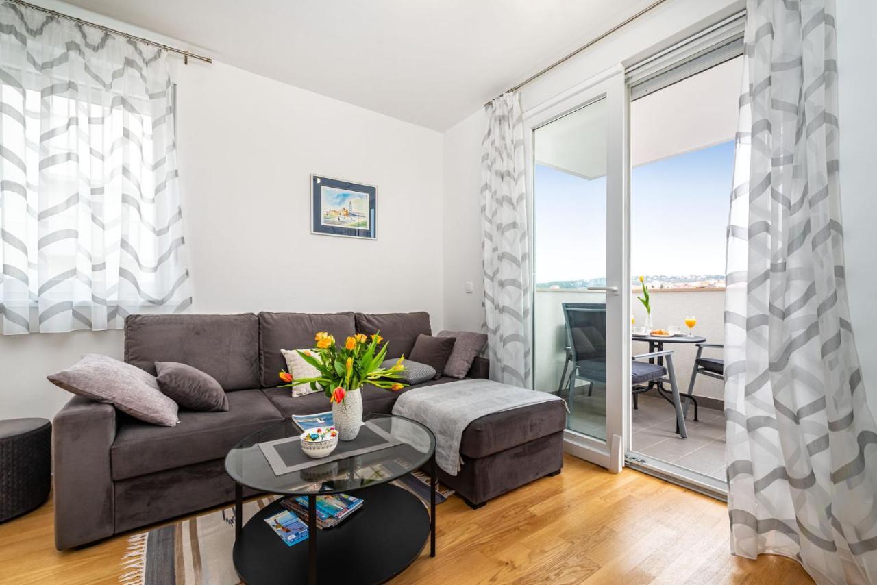 Ap Stella, Center Of Zadar, 2Br, Parkingアパートメント エクステリア 写真