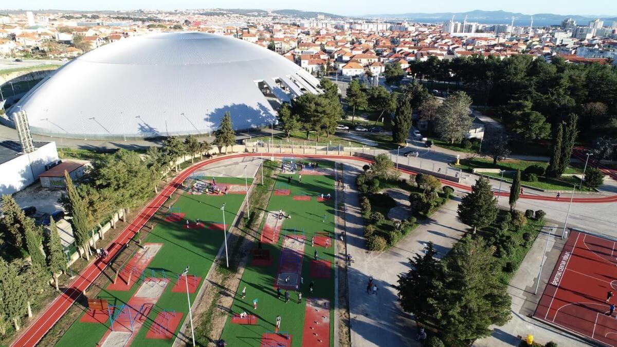 Ap Stella, Center Of Zadar, 2Br, Parkingアパートメント エクステリア 写真